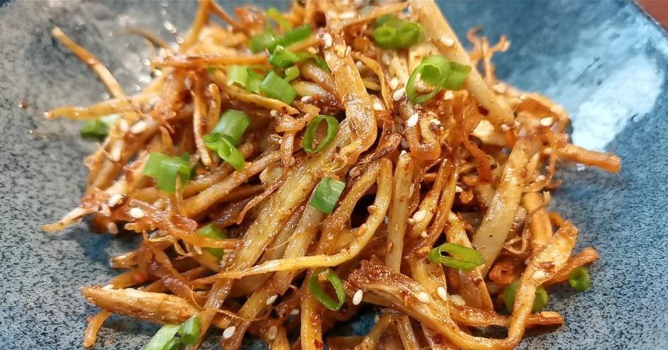 好吃|超级好吃的孜然香辣杏鲍菇,做法比烤肉还香