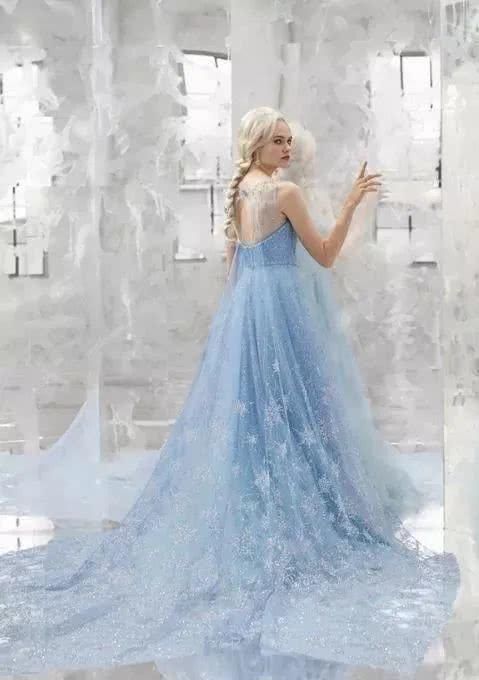 把冰雪奇缘做成婚纱这些迪士尼公主穿的婚纱裙也太好看了