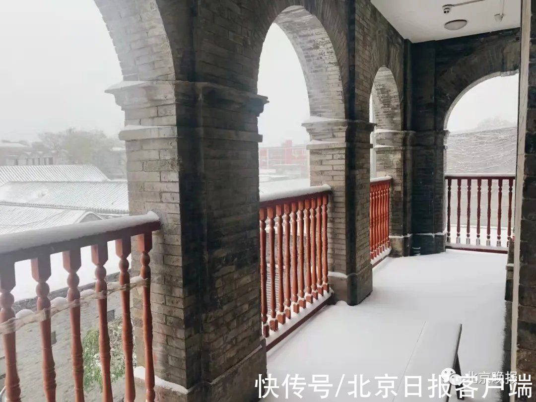 白塔寺|?今天京城这些地方的雪景，独一份！随便一处都是打卡点——