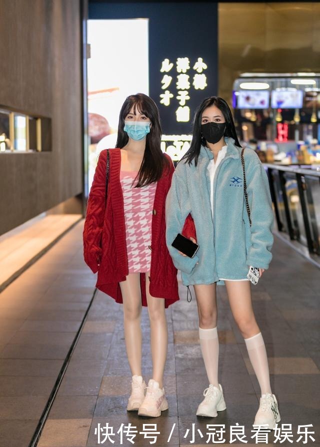 今年冬天的保暖穿搭,少不了一件摇粒绒外套,轻轻松松时髦加倍