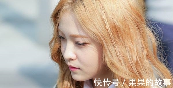 太阳红|春节发型如何搭配色彩来刷新自己？20款热门发色让你轻松做出决定