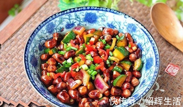 少辛增酸|花生这样做，比油炸花生更香更酥脆，健康不上火，上桌连渣都不剩