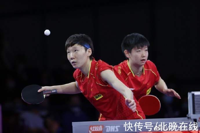 王曼昱|击败日本队！孙颖莎/王曼昱获世乒赛女双冠军