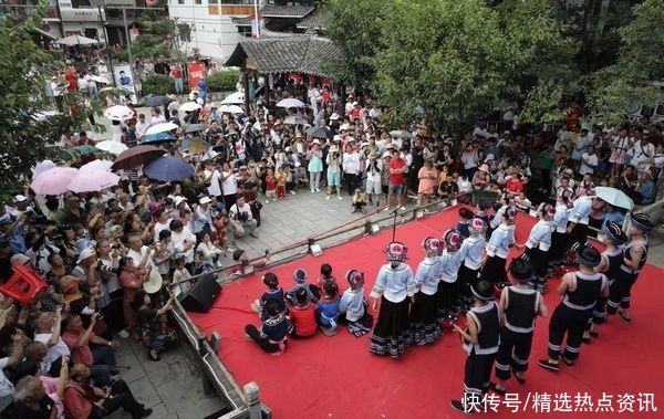 传统节日|花溪区举行“花溪之夏·避暑季——百坊龙井，天天六月六”活动