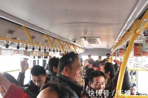 报警|儿子在公交车上突然喊肚子疼,爸爸立刻报警,司机:孩子真机灵!