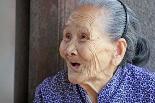 医院|血液稠不稠不用去医院，看身上这两个处一目了然，老年人莫轻视