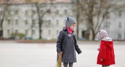 肠胃|6岁孩子积食,1年不长个,劝家长:3种伤脾食物,少往娃嘴里塞