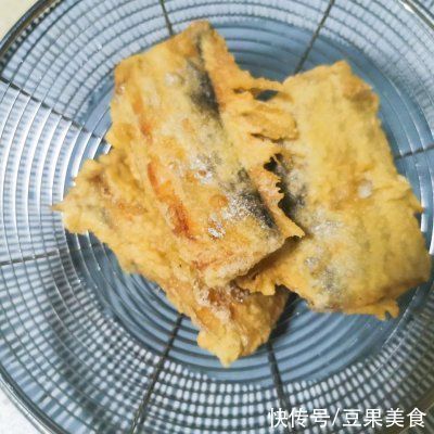 酥炸带鱼|#鲜到鲜得，月满中秋，沉鱼落宴#酥炸带鱼