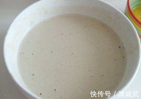 早餐还在买着吃?手把手教你做杂粮煎饼,酥香脆,健脾养胃促消化