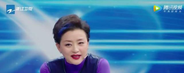 杨澜在《王牌对王牌》中展现出了超强的学识实力