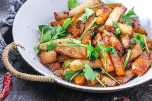 冷天|大冷天的,就馋这道菜,香气扑鼻真好吃,两个人吃了一锅饭!