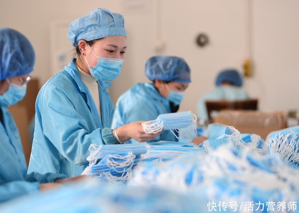 麻辣香锅|为什么现在的老年人看起来如此年轻？和过去相比，这4方面改善了