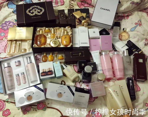 去角质|被颜值“耽误”的5款宝藏护肤品,看着平平无奇,却是平价好用的