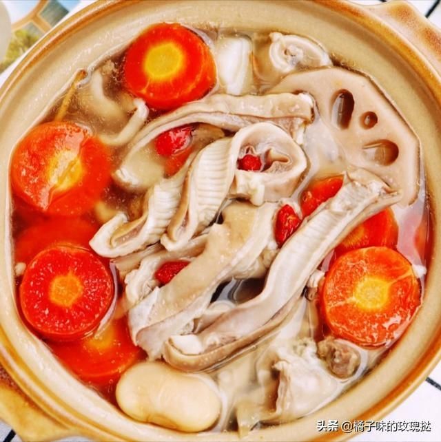 清炖猪肚汤|美味营养汤推荐：玉米山药排骨汤，花胶栗子乌鸡汤，清炖猪肚汤