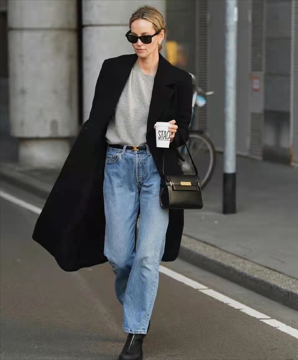 色彩 精致女人不单调,冬天靠色彩玩出花样,靠“细节”变时髦