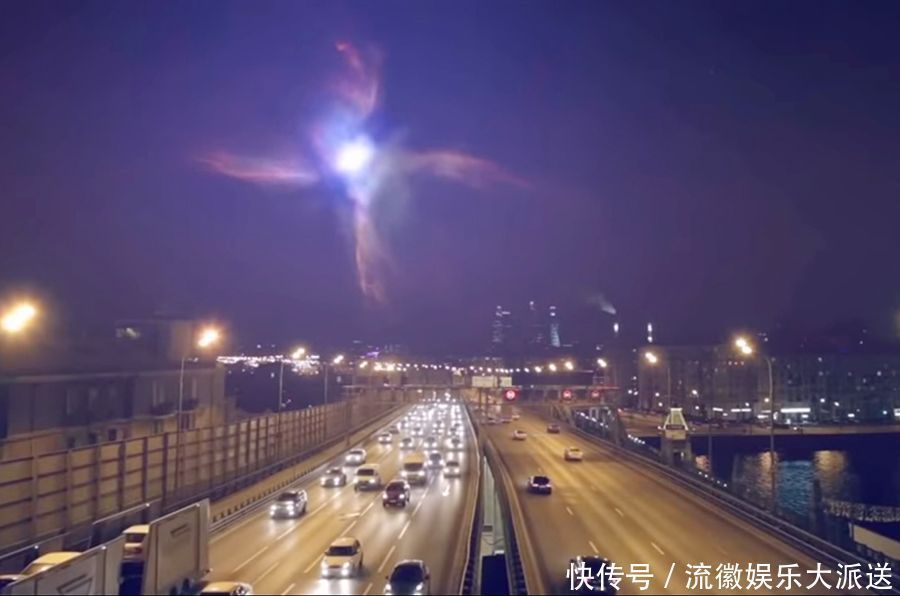 星星 夜空中一颗星星突然一亮就消失,那会是什么