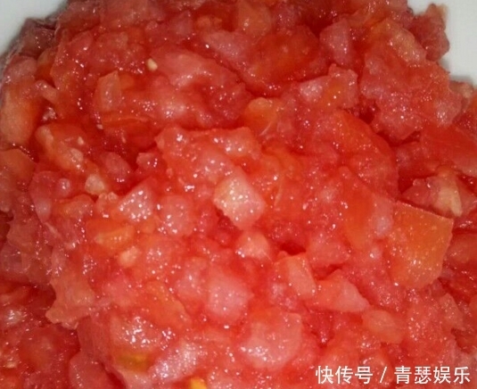 鸡蛋|1个西红柿、2个鸡蛋、3个人的早餐!