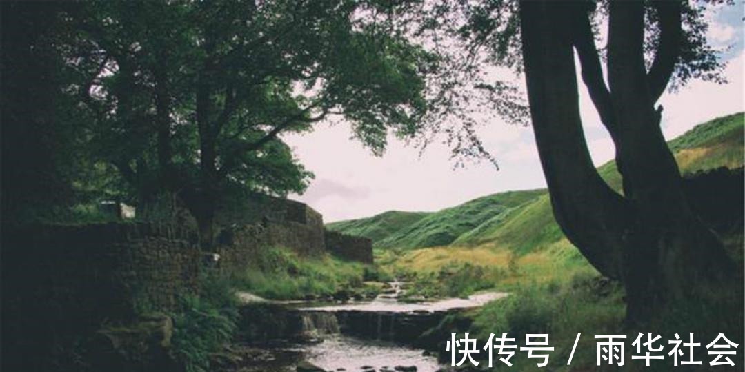 一村桑柘一村烟&韩偓不可错过的一首诗!万里清江万里天,一村桑柘一村烟!