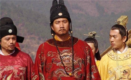 才子|朱元璋派侍卫追大才子,大才子故意读错三个字,侍卫:这人不识字