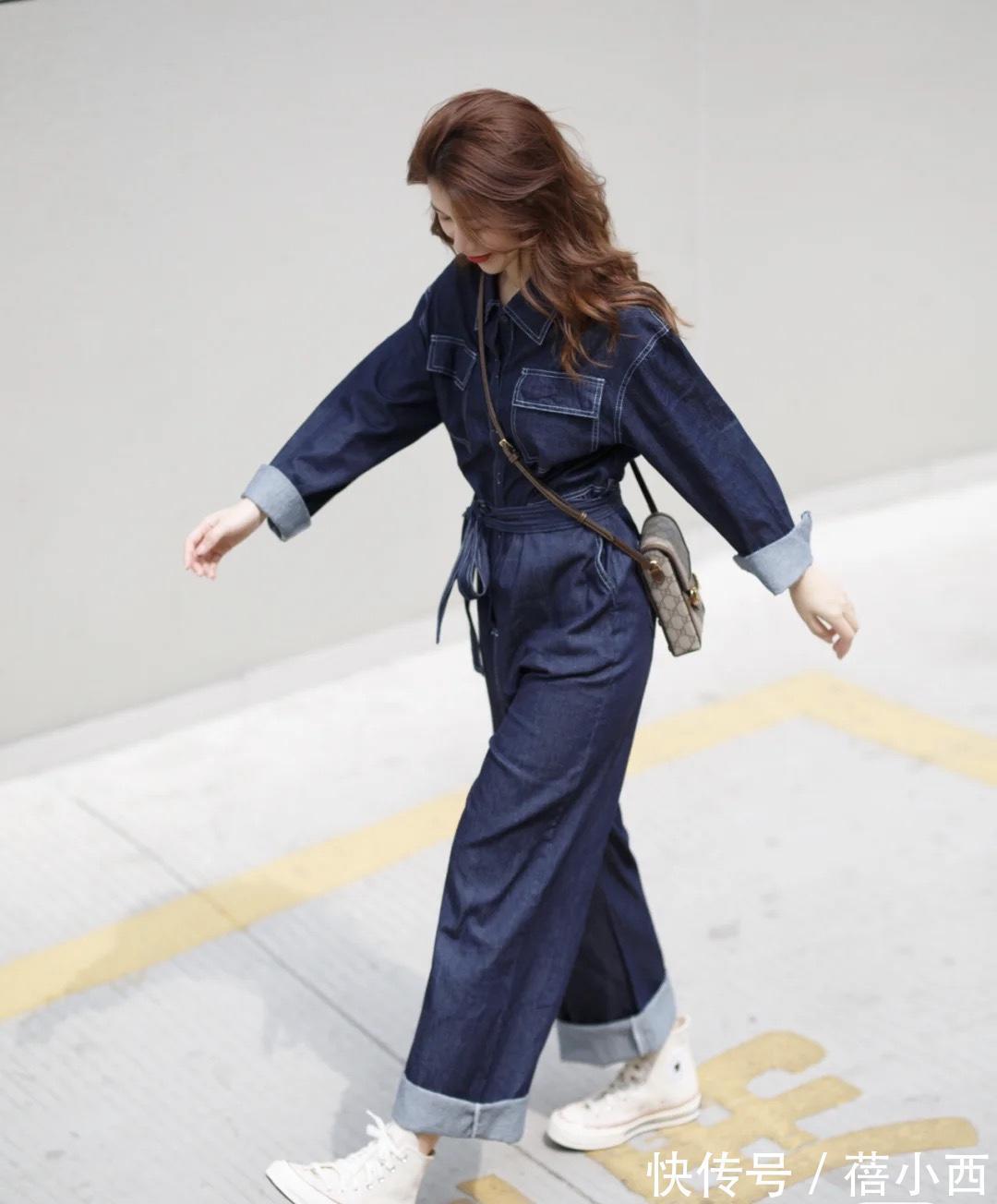 连衣裙|“连衣裙”该让位了,今秋流行休闲风穿搭,不仅舒适遮肉还很减龄