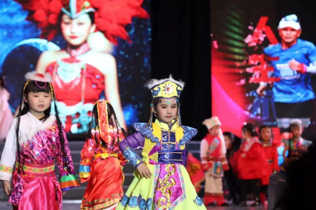 2020“爱华杯”雲绣霓裳国际民族服饰才艺大赛全球总决赛暨颁奖礼成功举办