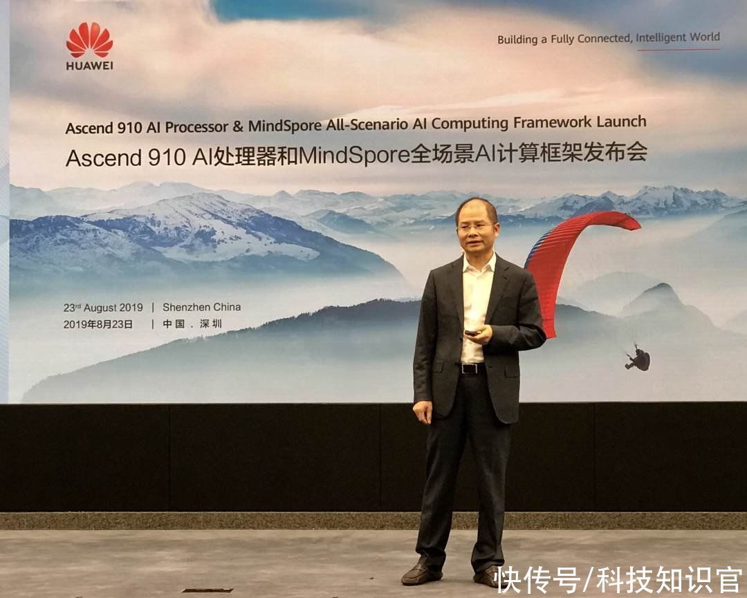 芯片|华为业务遍地开花,鸿蒙之后,又一王牌现身,瓜分国内2058亿市场