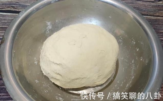 炒饼丝|夏天太热,做份炒饼丝,简单省事,分享详细做法和窍门,喷香好吃