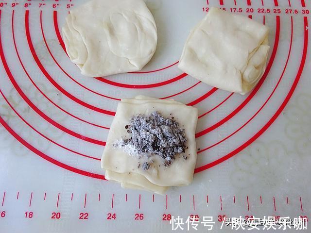 做法|这饼怎么吃都吃不够,咬一口直掉渣,酥脆香甜又暄软,做法真简单