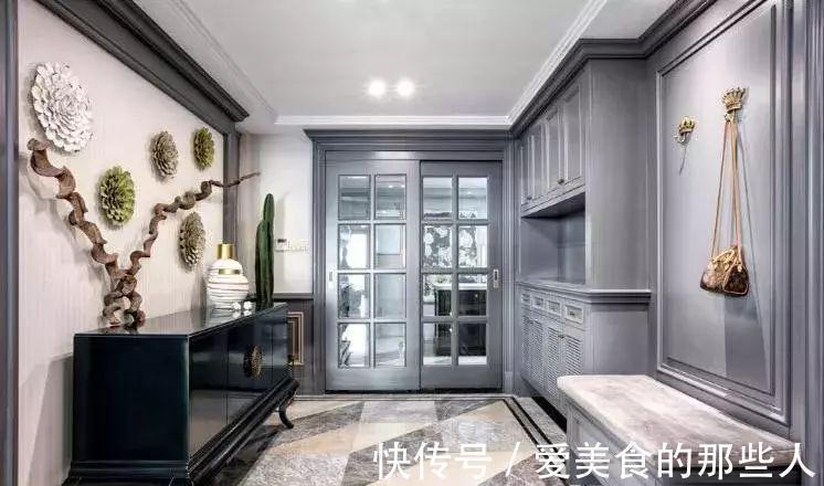 玄关|一进门就是客厅,该怎么设计呢?玄光隔断解决空间问题