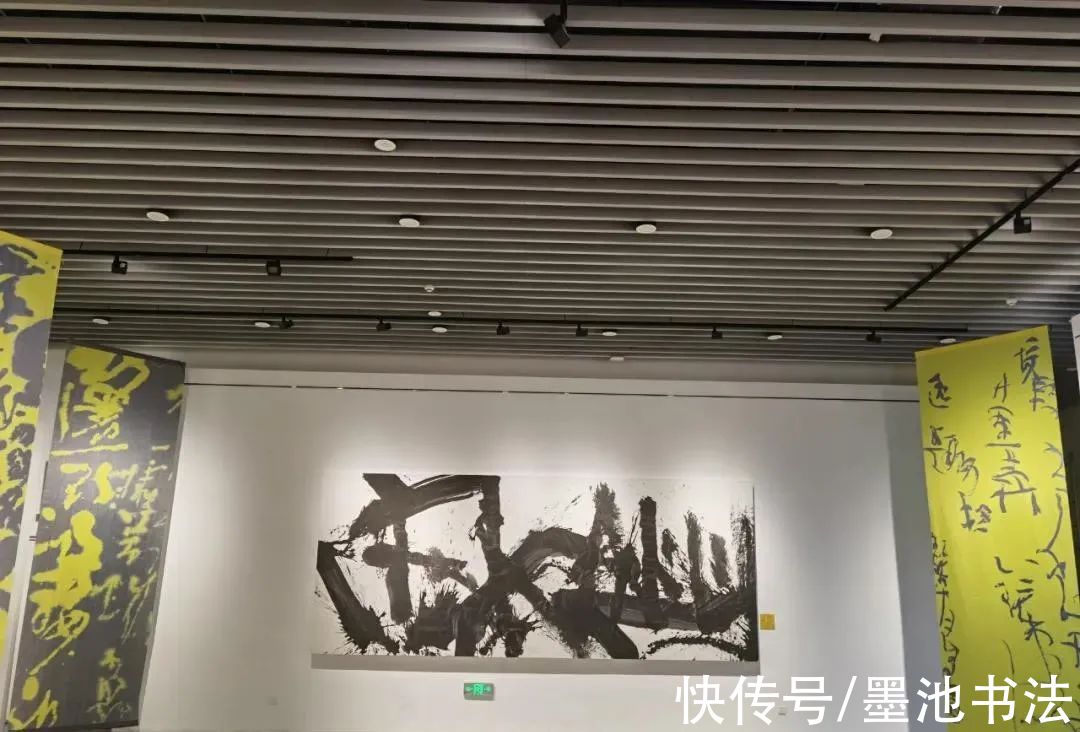 胡抗美&“2021万殊一相 · 狂草四人展”在南昌盛大开幕