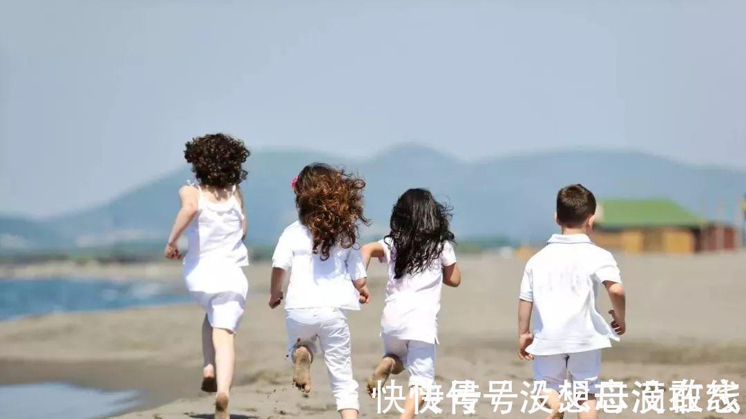 公婆|三娃配套措施初步建议：“生、养、教”面面俱到，这下生得起了