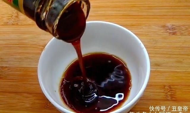 这才是草鱼最好吃的做法,简单一做,端上桌就光盘,天天吃不够