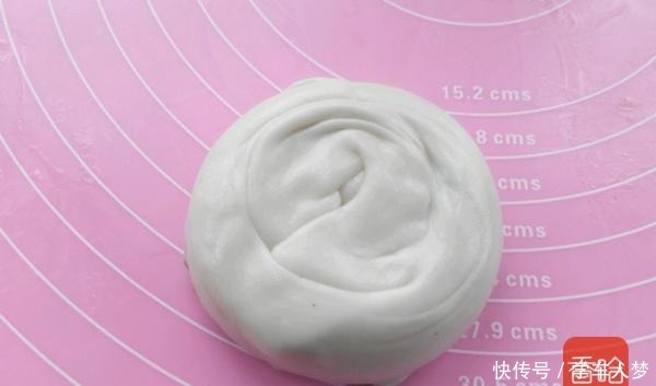  奶奶拿手的“香酥牛肉饼”，吃了10年没吃腻，香到没朋友