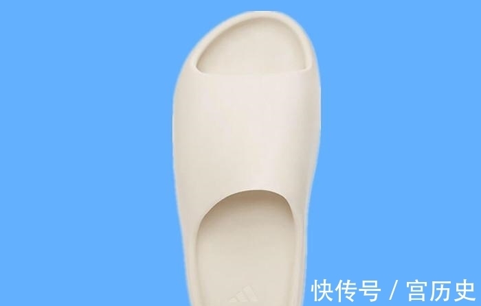 白丝绸 火云鞋神｜“白丝绸”AJ1终于登场、YEEZY拖鞋即将发售