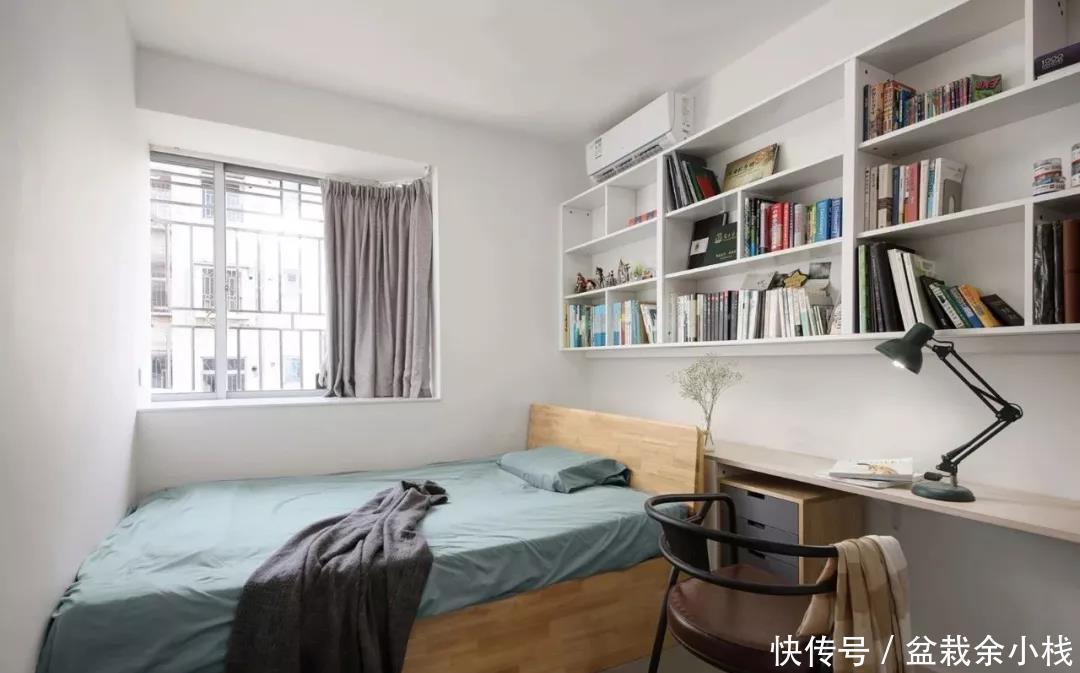 视觉效果|小卧室这样布置设计，温馨又实用，再也不会显得杂乱拥挤了！