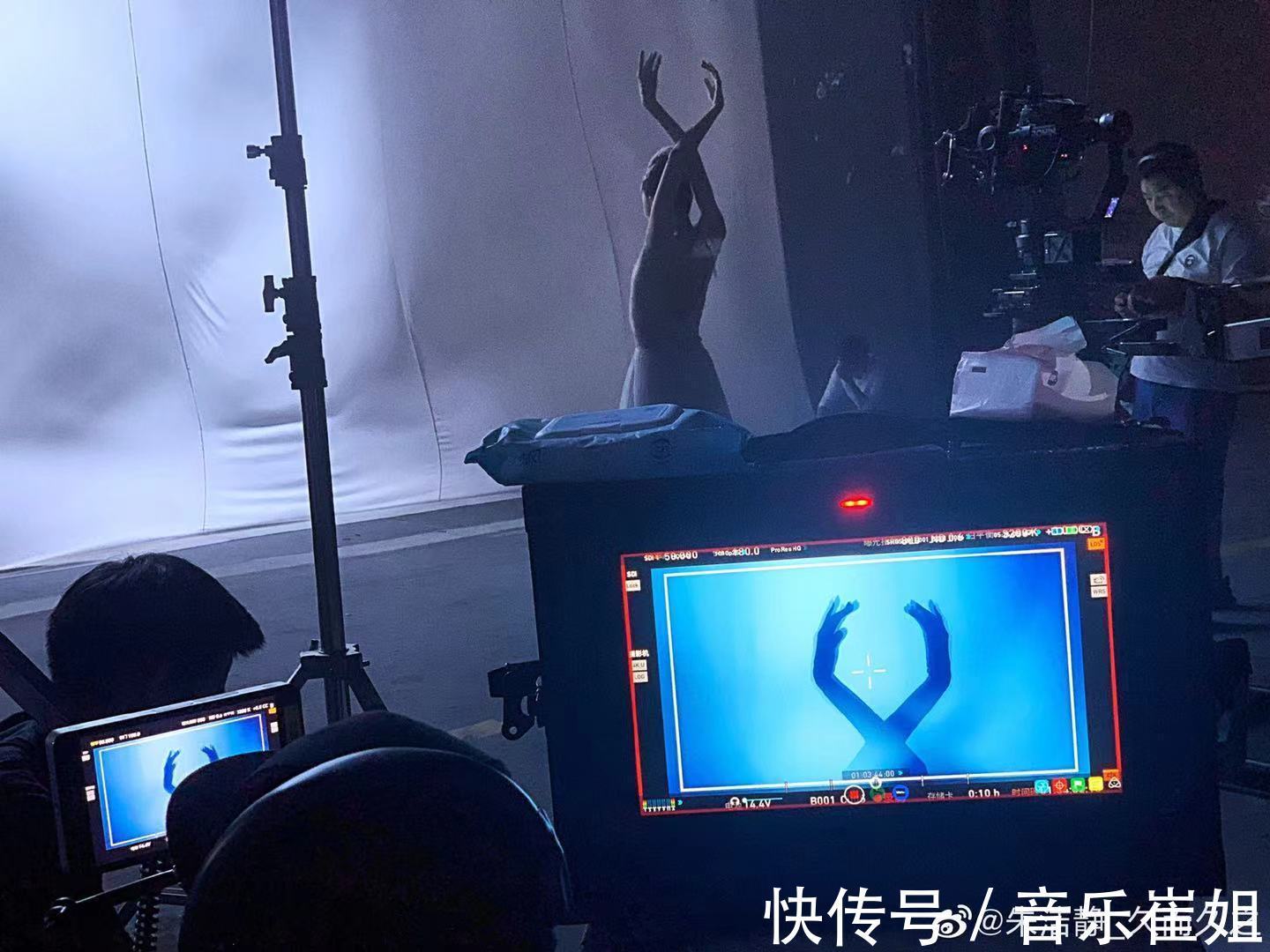 中秋|秋晚收视断层第一东方卫视支棱起来了
