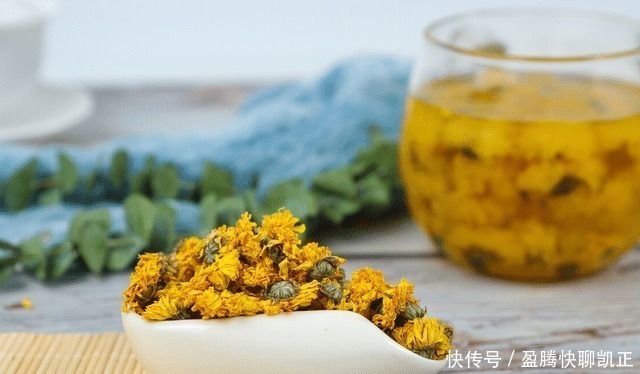 糖尿病患者|常吃粗粮能降血糖?医生提醒:3种粗粮少吃一点,谨防血糖升高