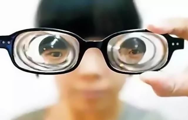 约翰·梅迪纳|孩子3岁前,看不看电视有什么影响?专家:7岁后注意力差距明显