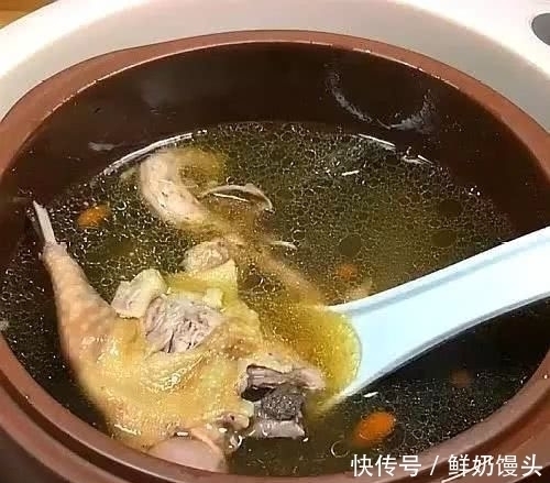 鸽子|夏天流汗多要常吃这肉，一年四季不闹病，比牛肉便宜，比羊肉滋补