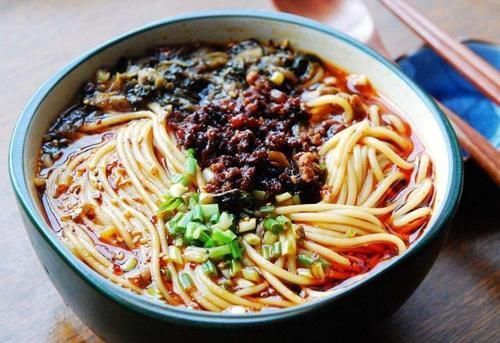 “长肉最猛”的4种主食,米饭馒头没上榜,这些可能你天天在吃