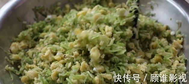 多汁|立秋后，这菜抓紧吃，被称“美人水”，与鸡蛋巧搭配，包饺子特香