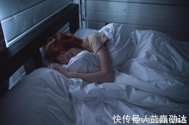 中老年|每天吃一把它,一觉睡到大天亮,中老年适合