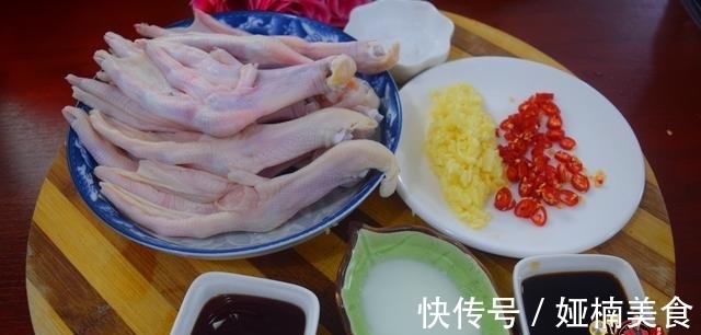 蒜汁鸭掌最好吃的做法,简单美味又下饭,看看你喜欢吃不?