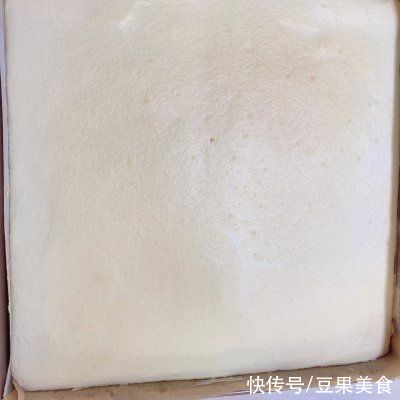 烤盘|史上最好吃的酸酸甜甜的虎皮天使蛋糕卷做法