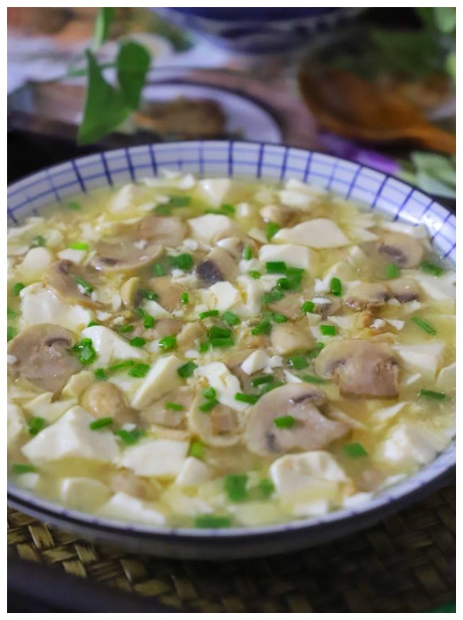 豆腐这么做真鲜，孩子隔三差五就想吃，营养低脂，做法超简单