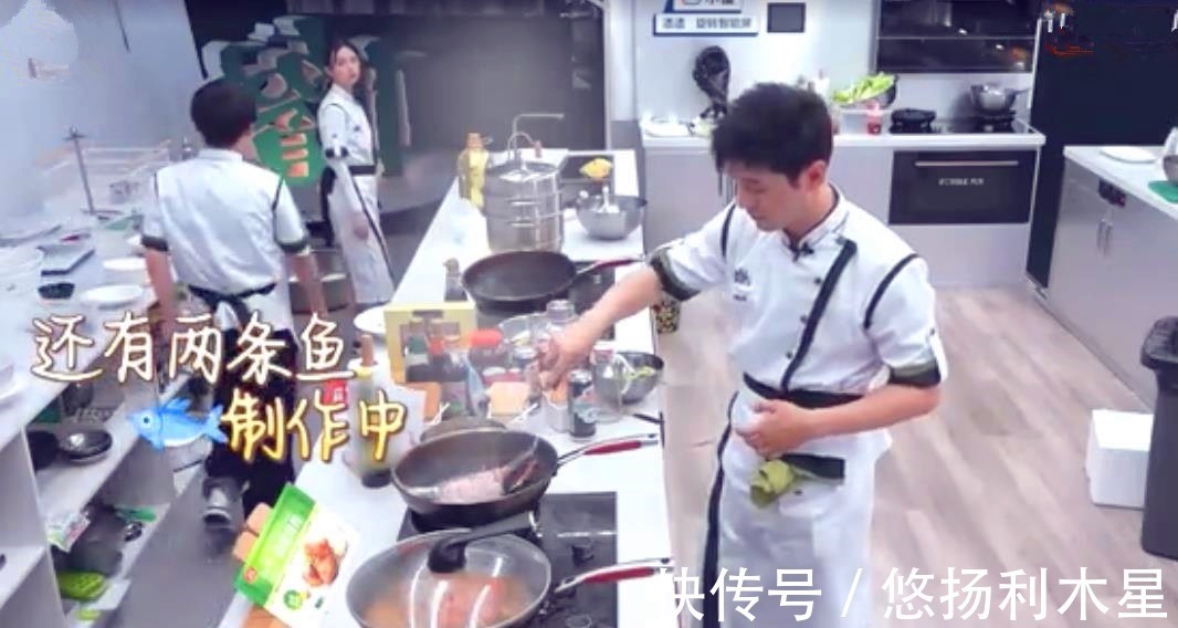 《中餐厅》黄晓明把店长干成了厨师,遭责怪还要带全员去哄宁静