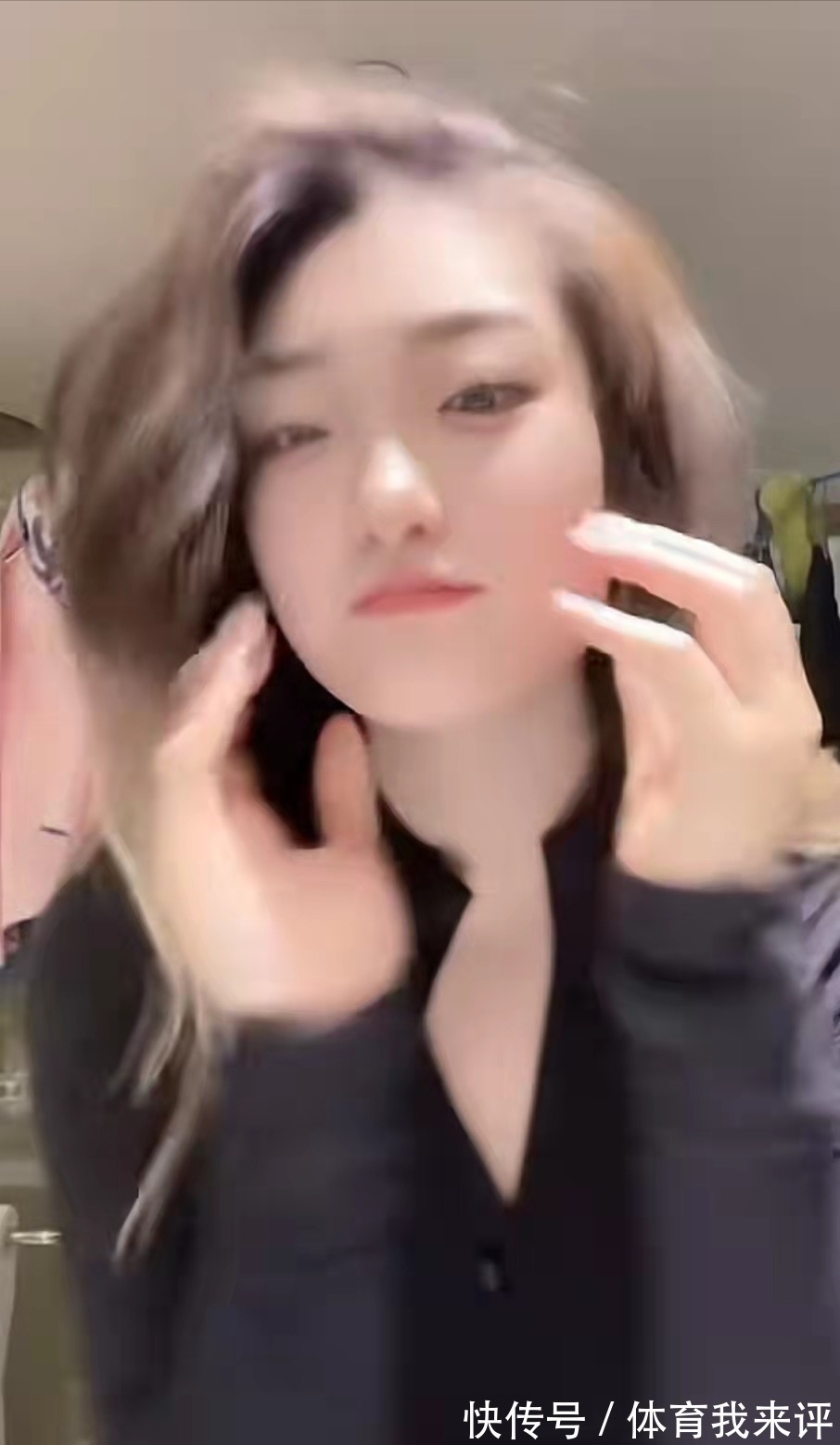 运动|中国女篮前锋李梦晒照!运动装+御姐范+甜美范,高颜值颇具气质