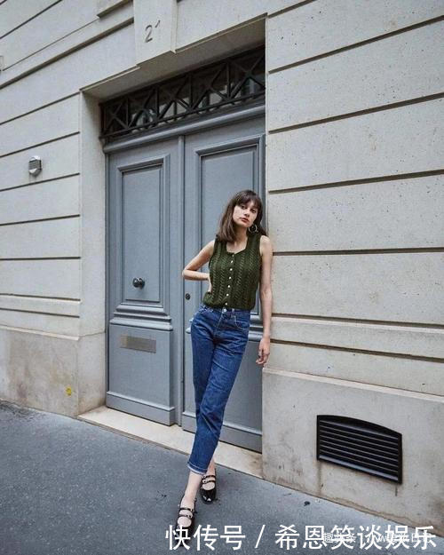 穆勒|“小白鞋”大势已去!今年流行3双“百搭鞋”,时髦洋气又舒适