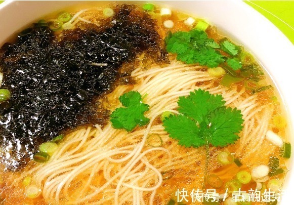 早餐面|懒人版早餐面,成本不到2元,每次能吃一大碗!清爽可口!还营养!