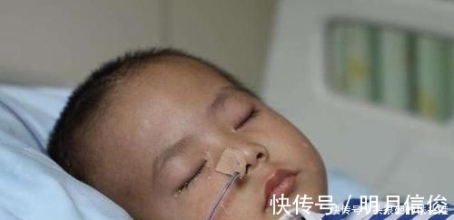 疏忽大意|10岁男孩患肠梗阻,3天后排出异物,医生尽量别让娃喝这种饮品